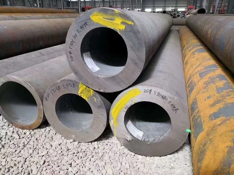 SEAMLESS STEEL PIPE
